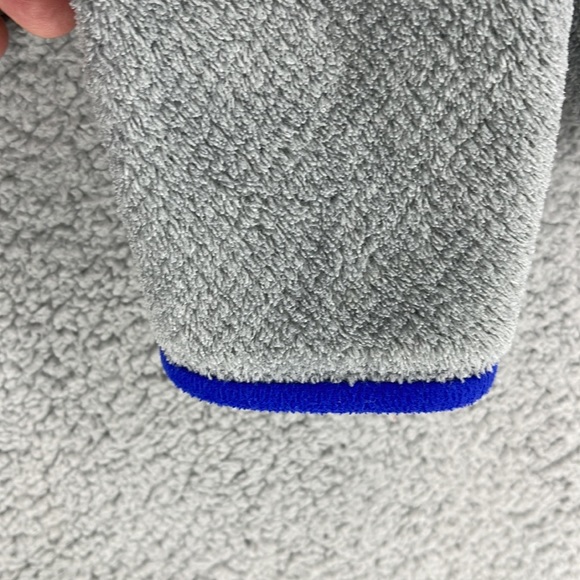 Patagonia gray & blue lined women’s fleece jacket pullover large kangaroo pocket - Picture 5 of 9